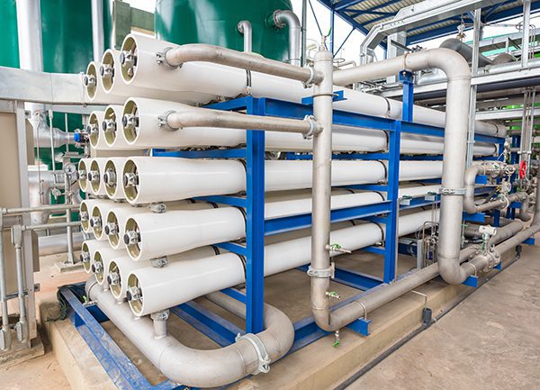 La planta de vapor ahorra $700.000 al año con el programa de tratamiento químico de ósmosis inversa de ChemTreat